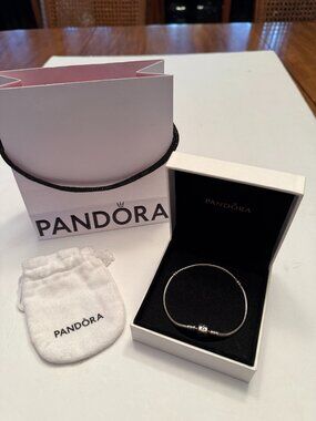 NEW PANDORA 598816C00 925 Silver Moments Barrel Clasp Snake Chain Bracelet